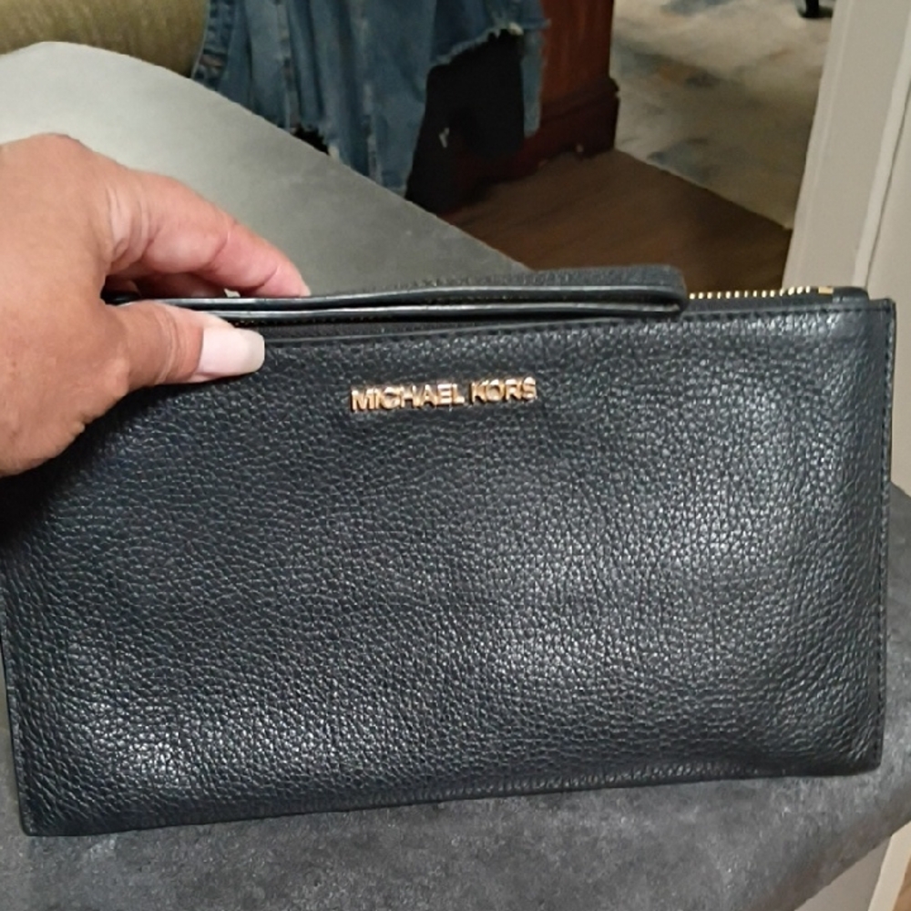 Michael Kors Black Pebbled Leather Wrist Wallet with Gold Logo